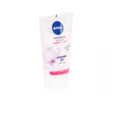 Nivea Nivia Visage Gentle Face Wash Dry Skin