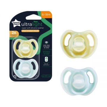 Tommee Tippee Ultra Light Soother 2s 6-18m